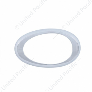 Freightliner Sleeper Light Bezel - Wide Flange