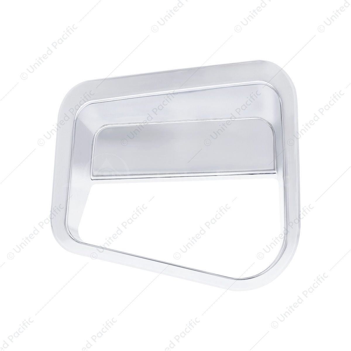 Chrome Plastic Fairing Latch Cover For 2018-2024 Volvo VNL-Passenger Front