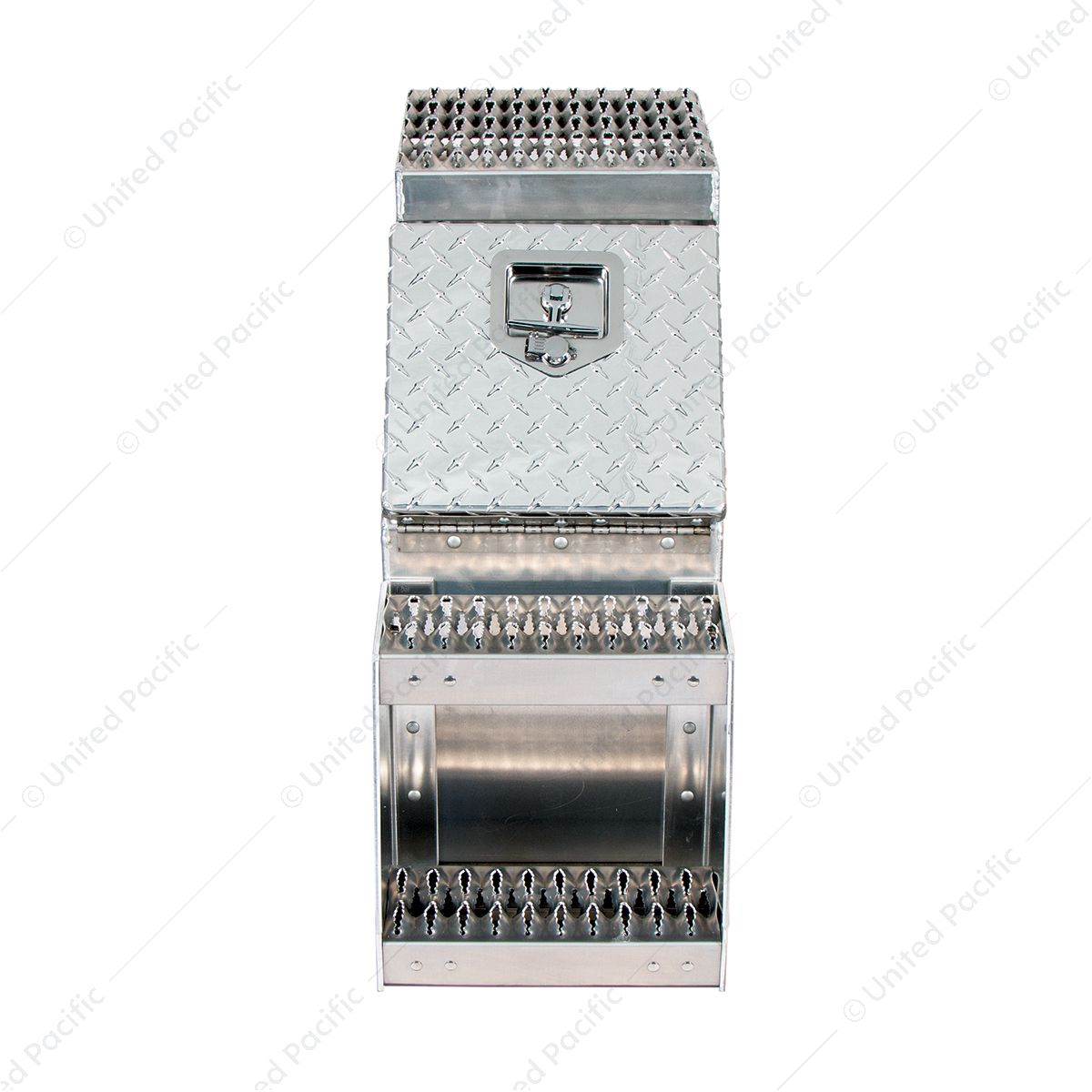 12"L X 25"W X 28"H Aluminum Step Saddle Box